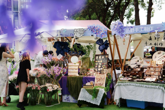 從市集到生活美學(xué) 順城花花市集2.0版煥新登場(chǎng)，紙制品銷(xiāo)售新體驗(yàn)